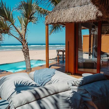 Eclectic Beach Retreat Cabo Nhamua Esterno foto