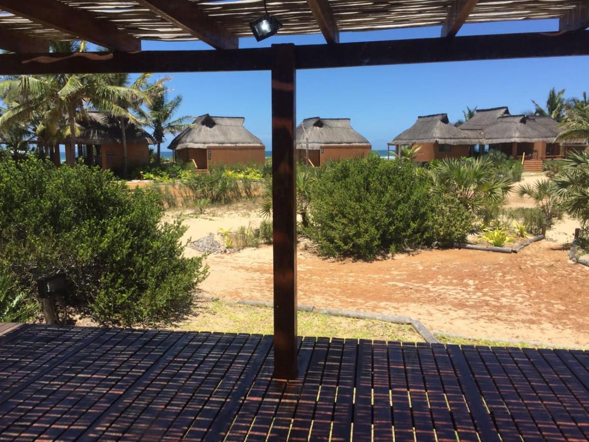 Eclectic Beach Retreat Cabo Nhamua Esterno foto