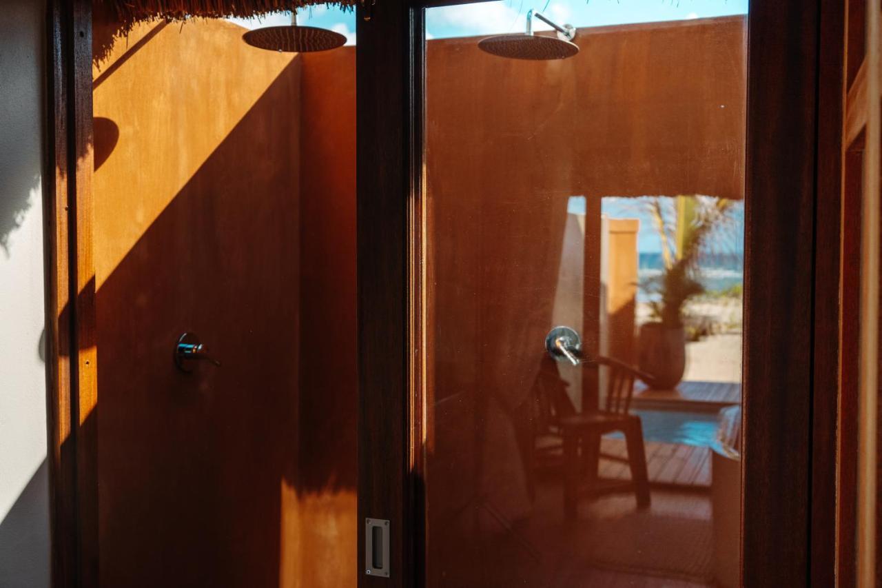Eclectic Beach Retreat Cabo Nhamua Esterno foto
